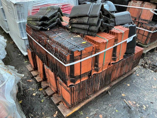 Wienerberger storm 993 partij dakpannen - afbeelding 2 van  4