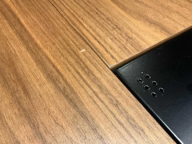 Wiesner hager design vergadertafel 410x143 - afbeelding 3 van  14