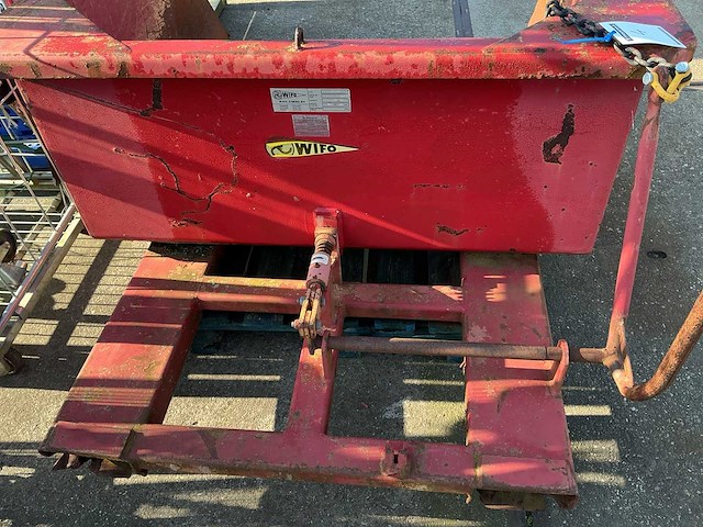 Wifo mo1000 schepbak voor hefmast,capaciteit 1000 liter - afbeelding 1 van  3