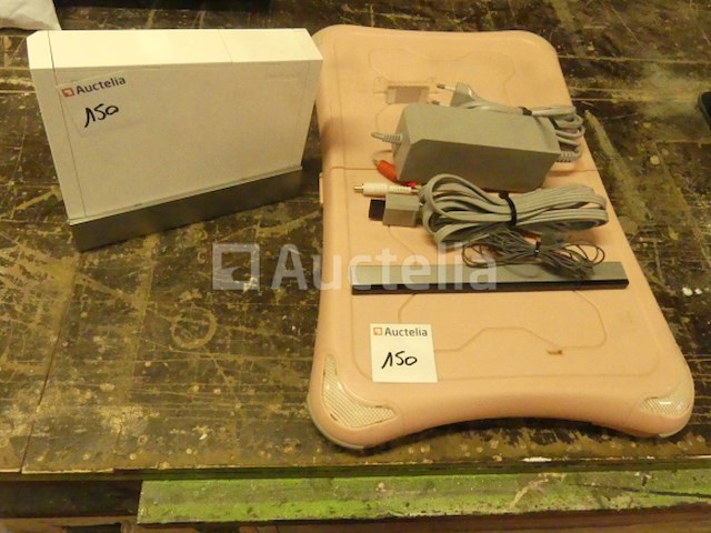 Wii-console met accessoires - afbeelding 1 van  5