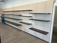 Wij strippen dit gebouw (zelf uit breken) - roeselare