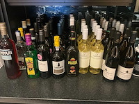 Wijn en geestrijke drank (49x) - afbeelding 1 van  1