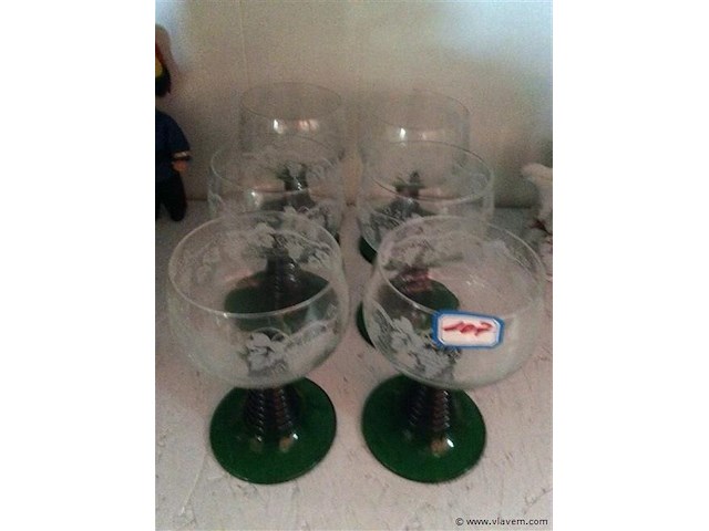 Wijnglazen ( groene voet ) - afbeelding 1 van  2