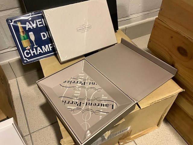 Wijnkoelkast en diverse accesoires - afbeelding 6 van  19