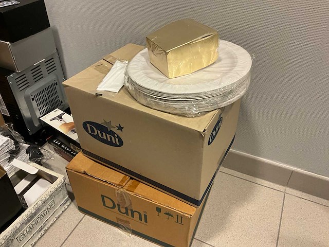 Wijnkoelkast en diverse accesoires - afbeelding 11 van  19