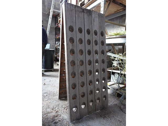 Wijnrek in hout - afbeelding 1 van  1