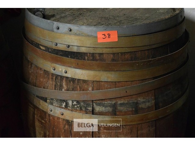 Wijnvat - afbeelding 2 van  2