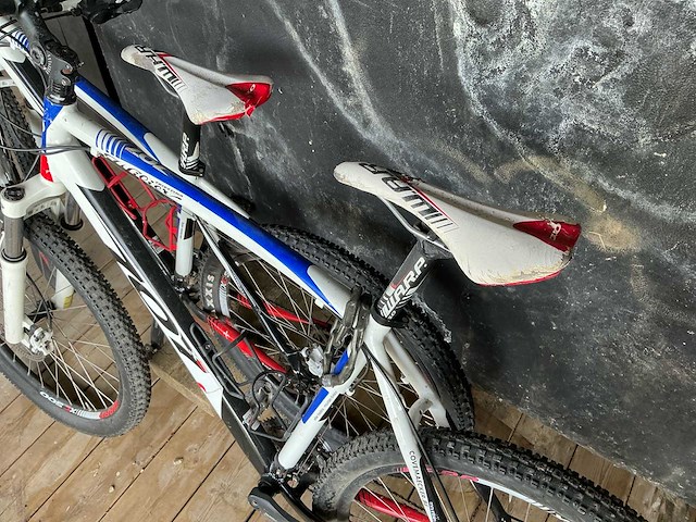 Wilier triestina 2x mountainbike - afbeelding 1 van  1