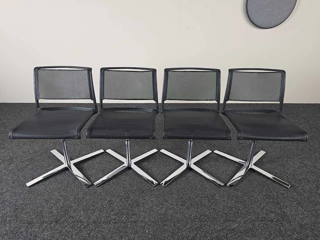 Wilkhahn - bezoekersstoel - wachtkamerstoelen (4x) - afbeelding 2 van  2