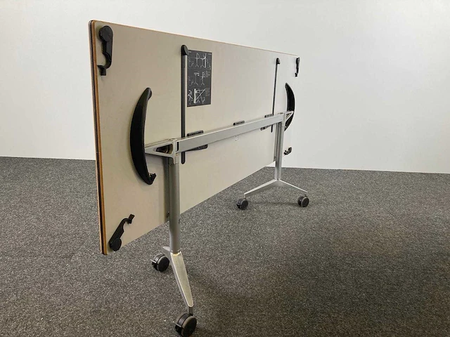 Wilkhahn - klaptafel - bureau - afbeelding 2 van  13