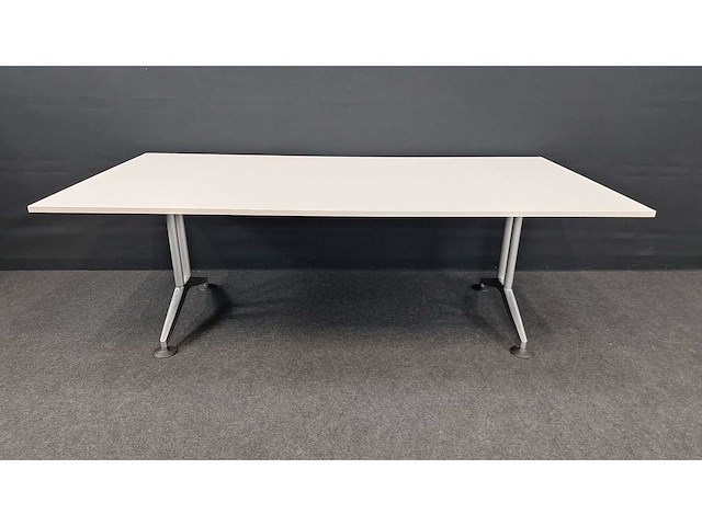 Wilkhahn - vergadertafel - afbeelding 3 van  10