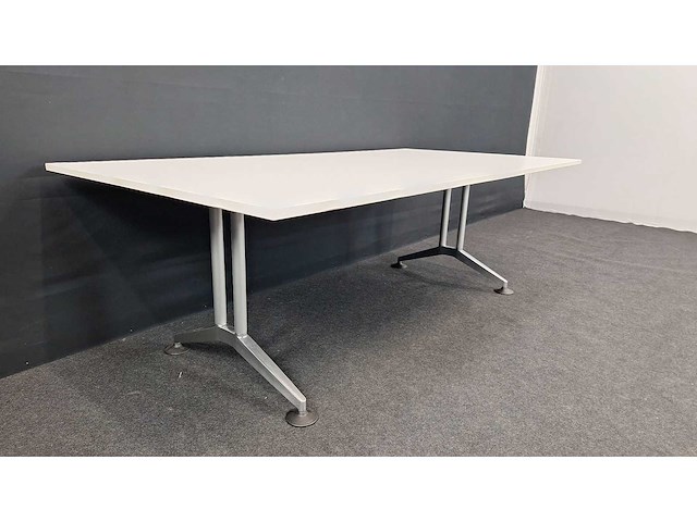 Wilkhahn - vergadertafel - afbeelding 6 van  10