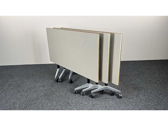 Wilkhahn - verrijdbare klaptafel - tafel (3x) - afbeelding 2 van  6