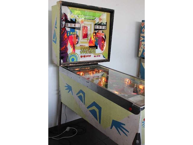 Williams - suspense - flipperkast - afbeelding 6 van  7