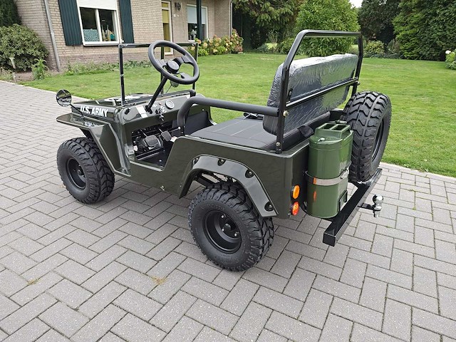 Willy jeep 150cc - afbeelding 10 van  17