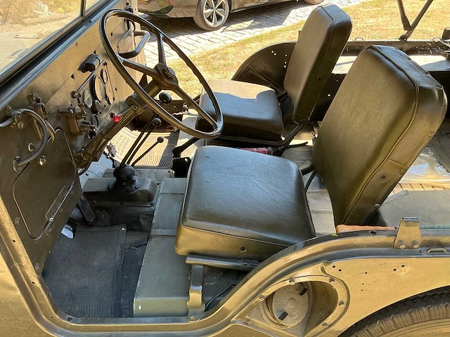 Willys overland cj-5 cj5 oldtimer - afbeelding 6 van  31