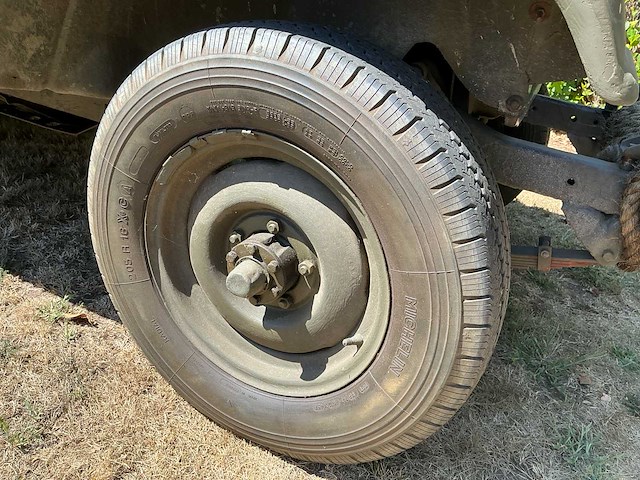 Willys overland cj-5 cj5 oldtimer - afbeelding 18 van  31
