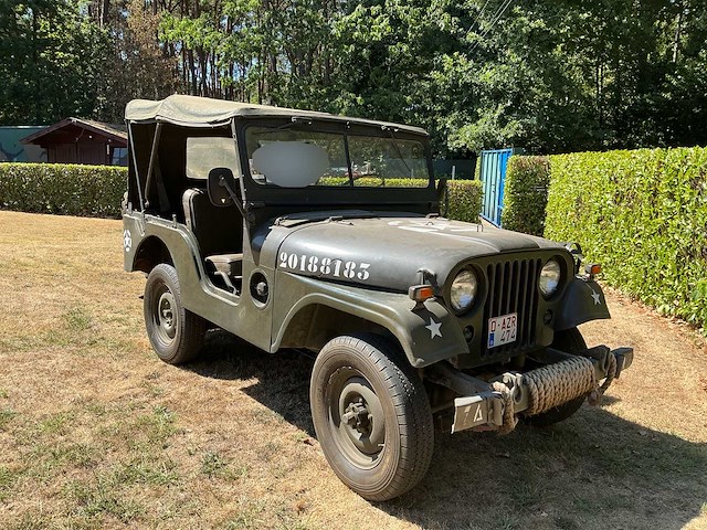 Willys overland cj-5 cj5 oldtimer - afbeelding 12 van  31