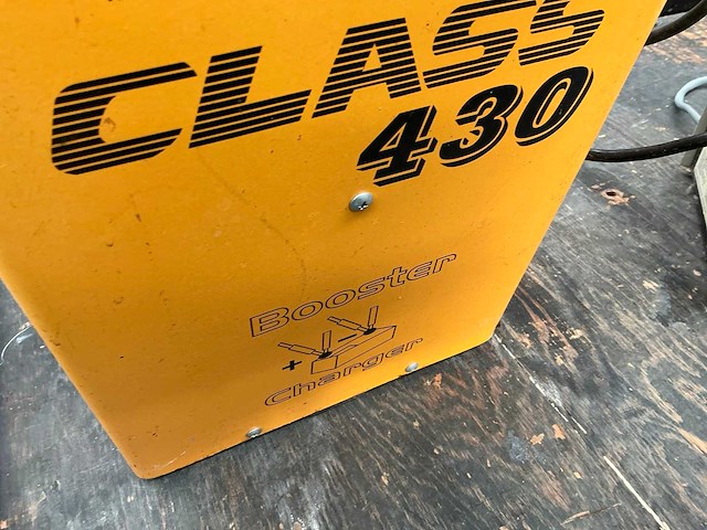 Wiltec class 430 batterij booster - afbeelding 3 van  3