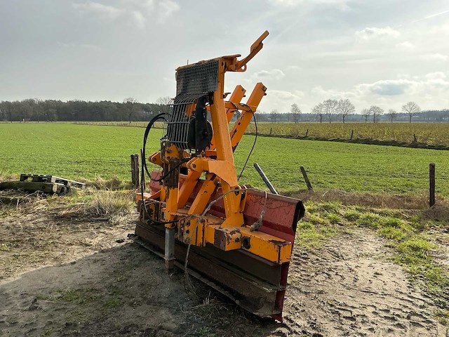 Winch voor achter tractor - afbeelding 3 van  8