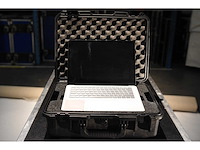 Windows - surface - laptop - afbeelding 1 van  1