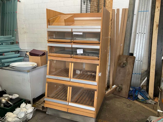 Winkel broodmeubel - afbeelding 1 van  11