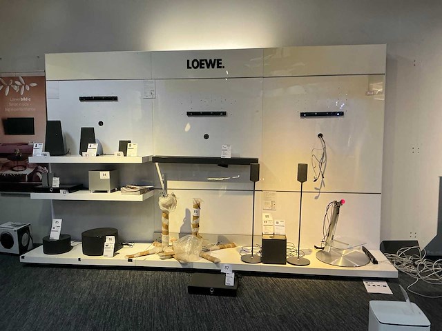 Winkel meubilair (13 lopende meter) - afbeelding 4 van  6