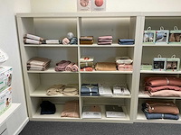 Winkel meubilair (8x) - afbeelding 2 van  7