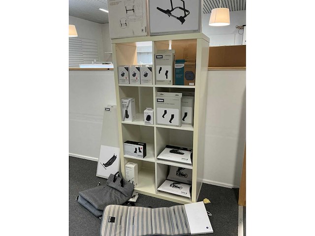 Winkel meubilair (8x) - afbeelding 4 van  7