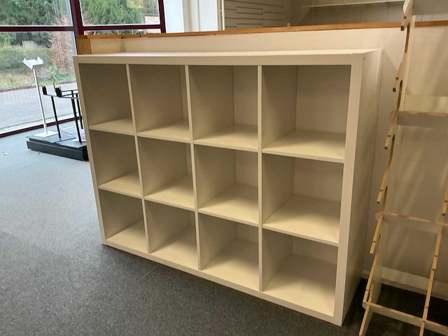 Winkel meubilair (8x) - afbeelding 5 van  7