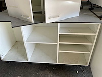 Winkel meubilair - afbeelding 2 van  7