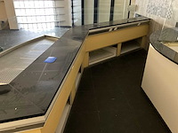 Winkel toonbank en achteropbouw - afbeelding 3 van  29