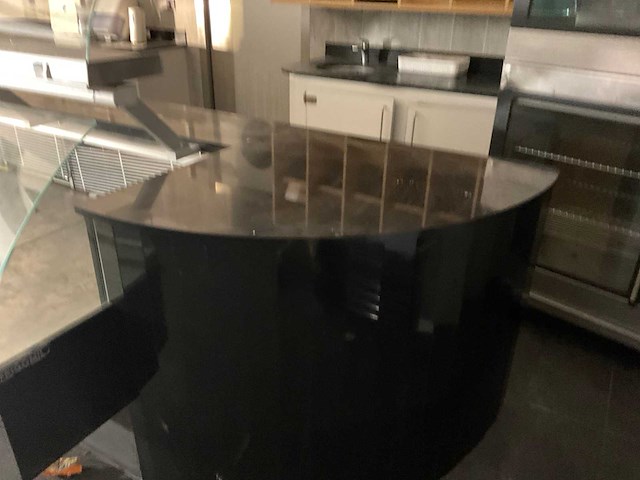 Winkel toonbank en achteropbouw - afbeelding 26 van  29