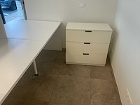 Winkel toonbank met 2 ladeblokken op wieltjes - afbeelding 10 van  11