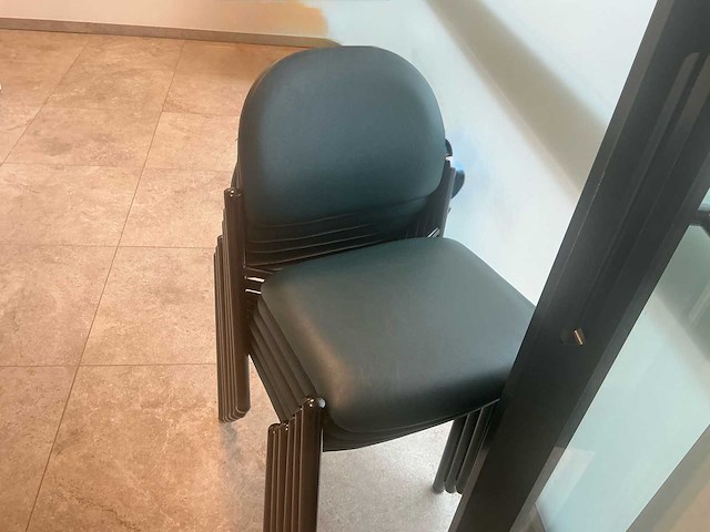 Winkel toonbank met 2 ladeblokken op wieltjes - afbeelding 11 van  11