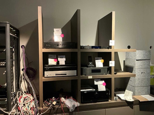 Winkel wandmeubel - afbeelding 5 van  6