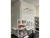 Winkelinrichting - afbeelding 8 van  12