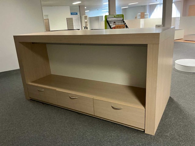 Winkelmeubel - afbeelding 3 van  4
