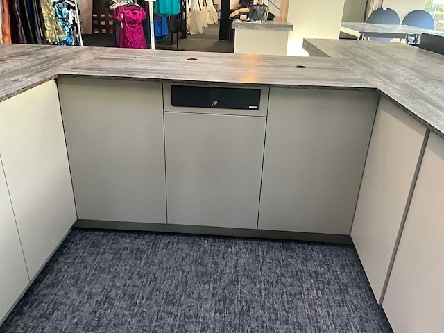 Winkeltoog/toonbank - afbeelding 2 van  16