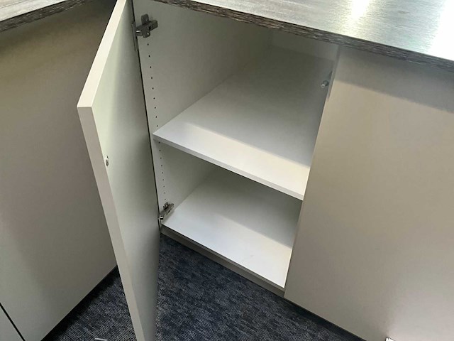 Winkeltoog/toonbank - afbeelding 8 van  16