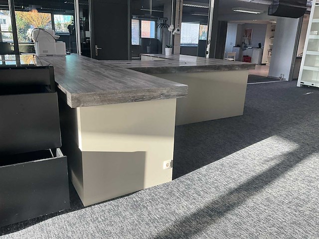 Winkeltoog/toonbank - afbeelding 11 van  16