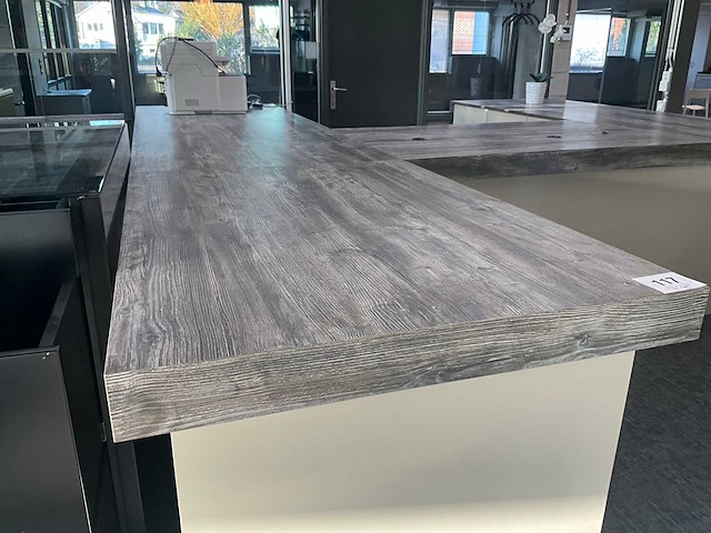 Winkeltoog/toonbank - afbeelding 12 van  16