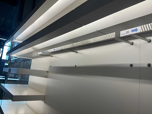 Winkelwandrek - afbeelding 8 van  31