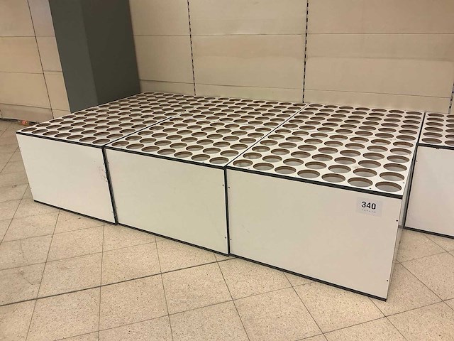 Winkelzuil - afbeelding 1 van  3