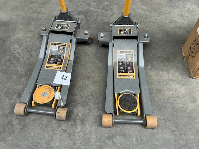 Winntec y420250 garagekrik (2x) - afbeelding 1 van  3