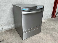 Winterhalter - gs 302 - korvenvaatwasmachine - afbeelding 1 van  6