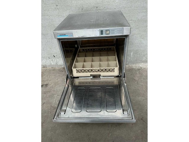Winterhalter - gs 302 - korvenvaatwasmachine - afbeelding 5 van  6