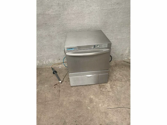 Winterhalter - gs 302 - korvenvaatwasmachine - afbeelding 2 van  6