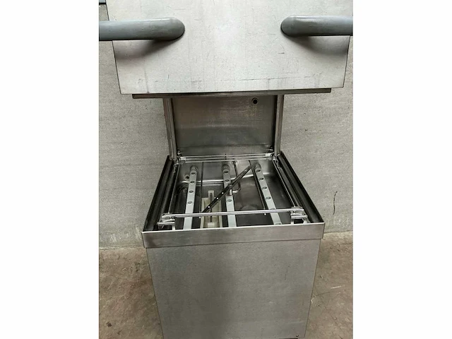 Winterhalter - gs 502 - korvenvaatwasmachine - afbeelding 6 van  6