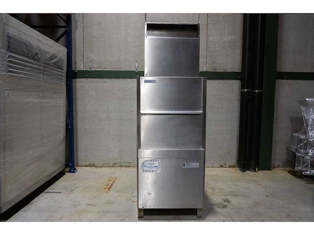 Winterhalter - gs640 energy - krattenwasmachine - afbeelding 1 van  4